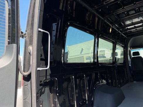 New 2025 Mercedes-Benz Sprinter 3500 image 10