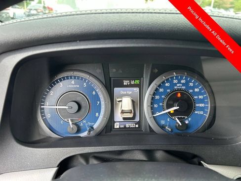 Used 2020 Toyota Sienna XLE Premium AWD/4WD image 11