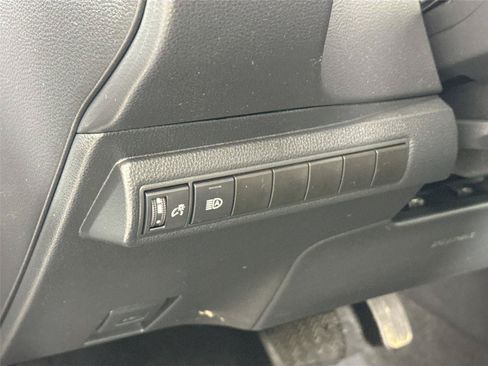 Certified 2024 Toyota Corolla LE FWD image 15
