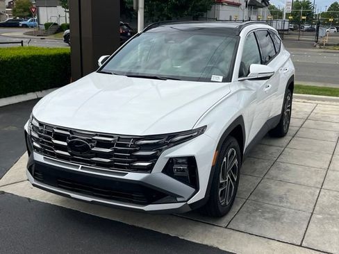 New 2026 Hyundai Tucson Limited AWD/4WD image 3