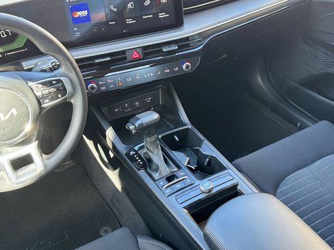 Used 2025 Kia K5 LXS FWD image 40