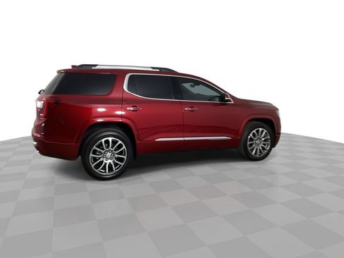 Used 2023 GMC Acadia Denali w/ Denali Ultimate Package image 9