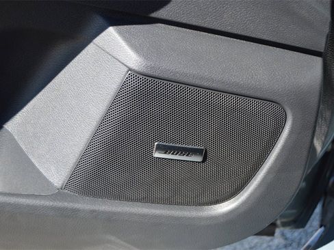 Used 2025 Nissan Sentra SR w/ SR Premium Package image 21