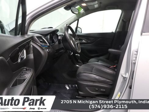 Used 2016 Buick Encore FWD image 26