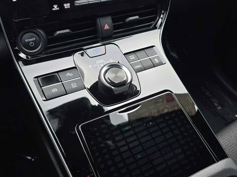 Used 2024 Toyota bZ4X XLE image 26