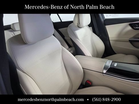 Certified 2023 Mercedes-Benz C 300 4MATIC Sedan image 28