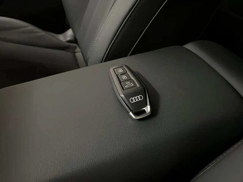 Used 2025 Audi Q6 e-tron Premium w/ Convenience Package RWD image 12