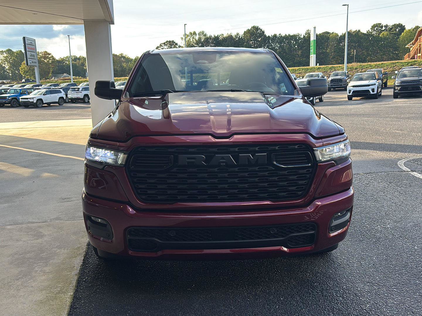 Certified 2025 RAM 1500 Tradesman AWD/4WD image 6