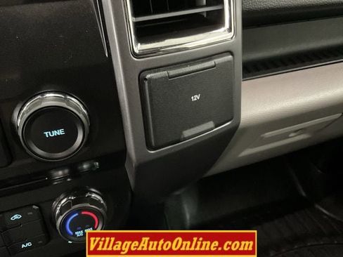 Used 2015 Ford F150 XLT w/ Equipment Group 301A Mid image 26