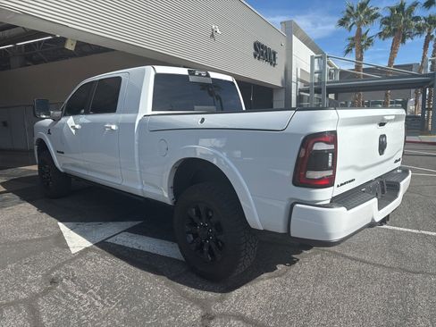 Used 2024 RAM 3500 Limited image 7