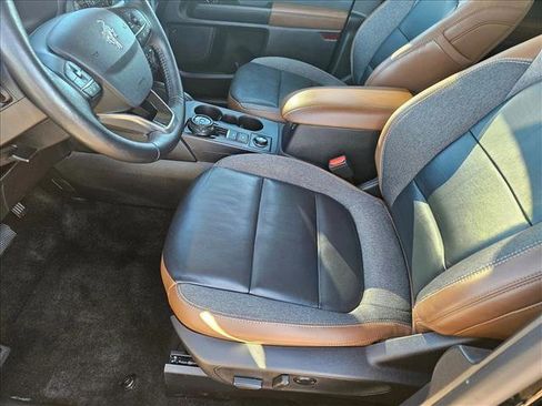 Used 2023 Ford Bronco Sport Outer Banks w/ Tech Package image 16