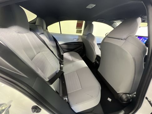 Used 2024 Toyota Corolla SE FWD image 27