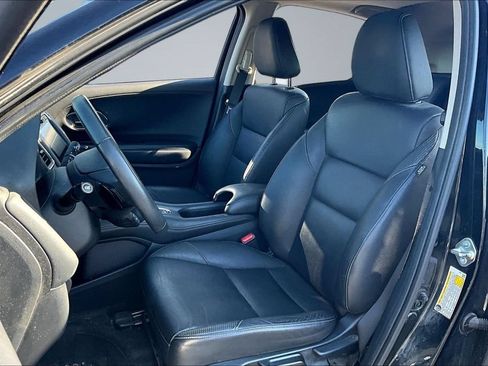 Used 2017 Honda HR-V EX-L image 17