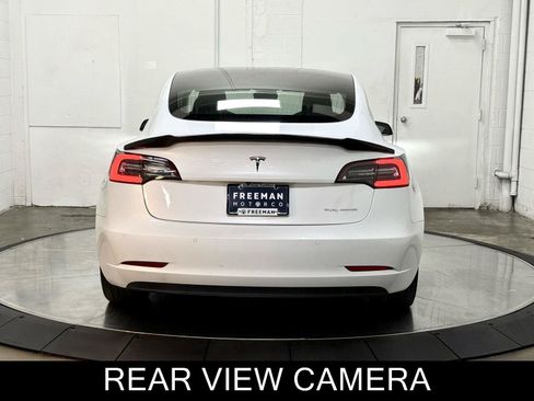Used 2020 Tesla Model 3 Standard Range Plus RWD image 7