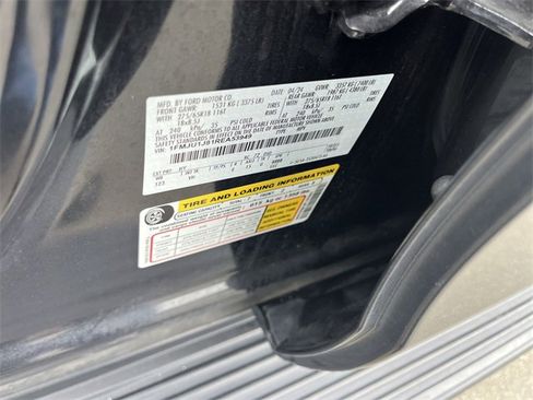 Used 2024 Ford Expedition XLT image 36