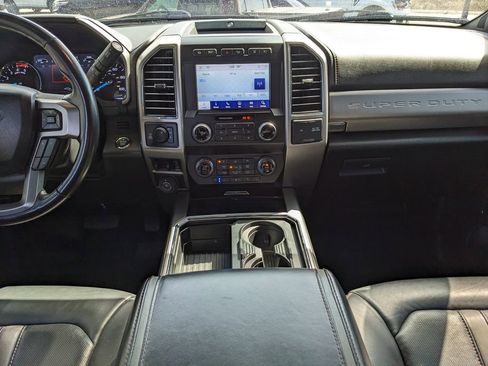 Used 2021 Ford F250 Platinum w/ FX4 Off-Road Package image 16