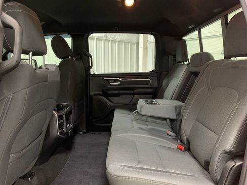 Used 2021 RAM 1500 Big Horn AWD/4WD image 17