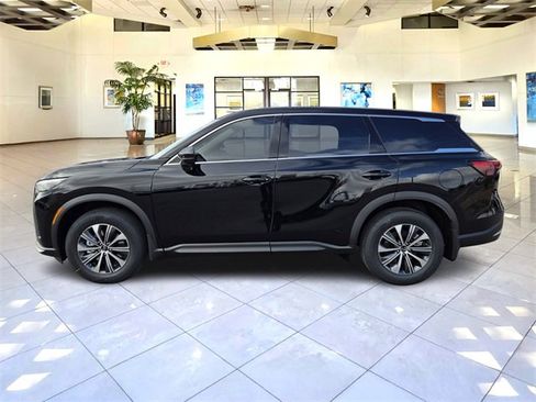 New 2026 INFINITI QX60 Pure image 4