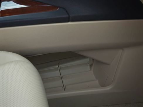 Used 2013 Lexus RX 350 AWD w/ Navigation Pkg image 44