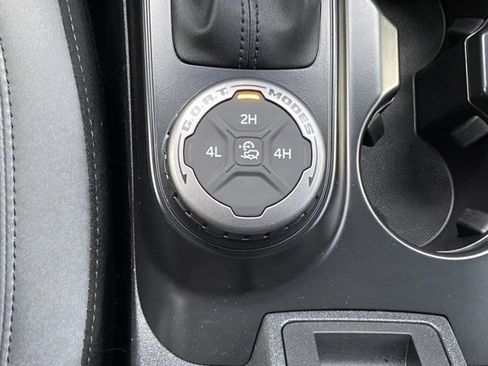 Used 2024 Ford Bronco Big Bend image 20