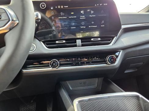 New 2026 Chevrolet Equinox LT image 25