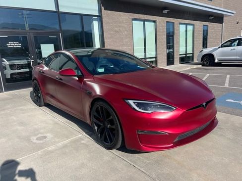 Used 2024 Tesla Model S Plaid AWD/4WD image 1
