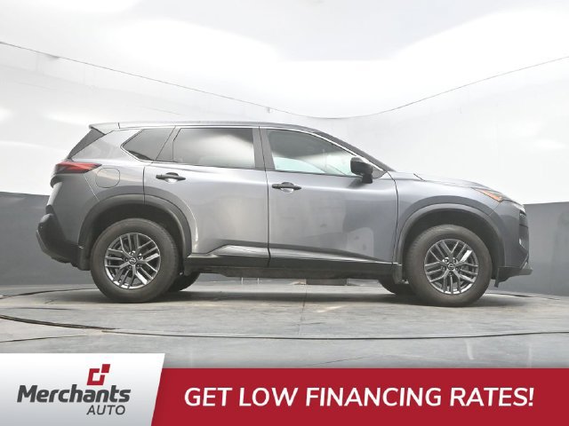 Used 2023 Nissan Rogue S AWD/4WD image 40