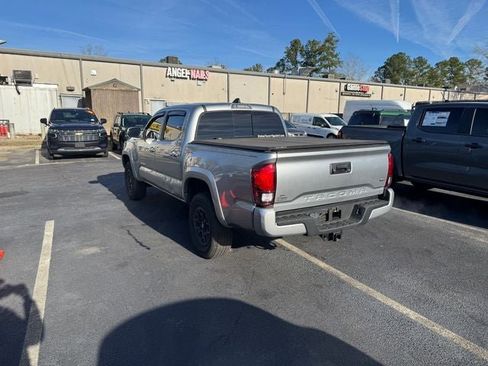 Used 2022 Toyota Tacoma SR5 image 6