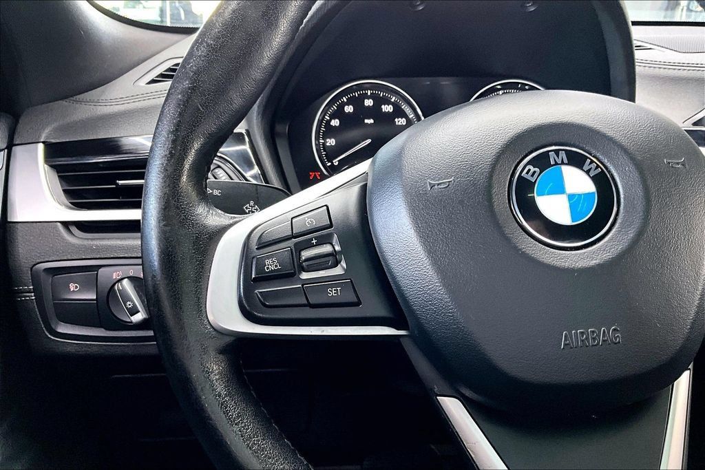 Used 2022 BMW X2 xDrive28i w/ Convenience Package AWD/4WD image 10