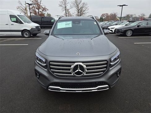 New 2026 Mercedes-Benz GLB 250 4MATIC image 8