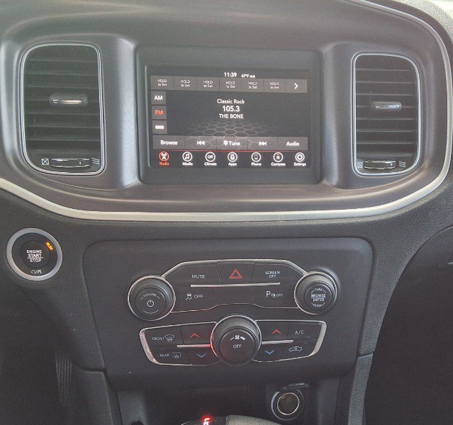 Used 2020 Dodge Charger SXT RWD image 18