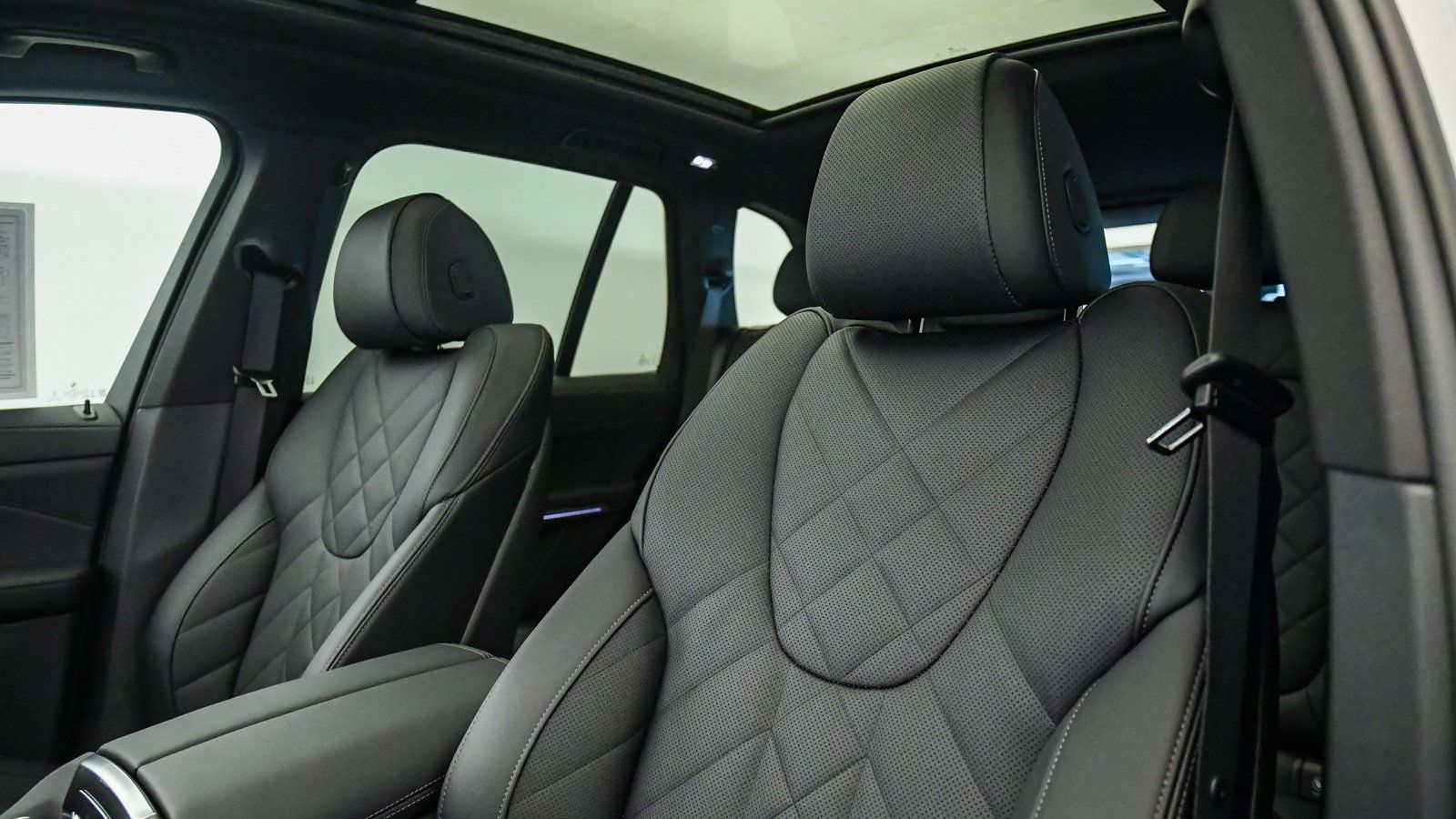 Used 2026 BMW X5 xDrive40i w/ M Sport Package AWD/4WD image 20