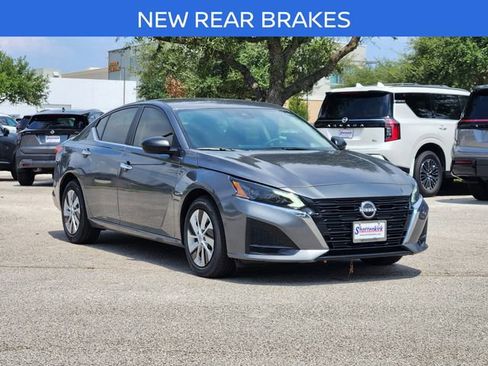 New 2025 Nissan Altima 2.5 S image 2