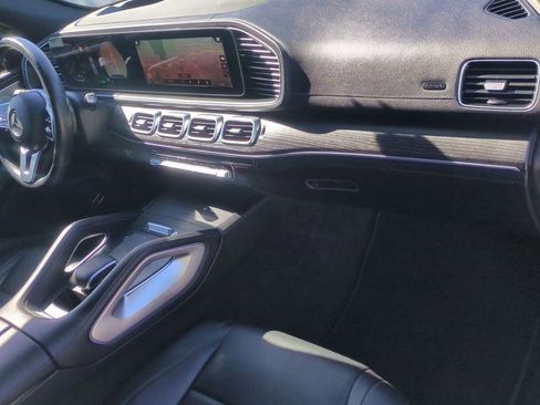 Used 2023 Mercedes-Benz GLE 450 4MATIC w/ AMG Line Exterior image 19
