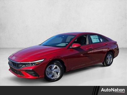 New 2026 Hyundai Elantra SE