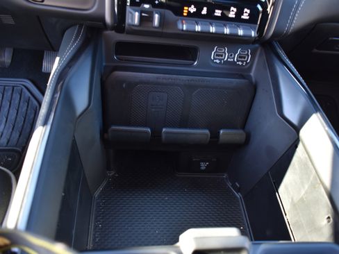 Used 2024 RAM 1500 Limited image 22