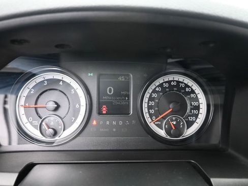 Used 2018 RAM 1500 Tradesman image 14