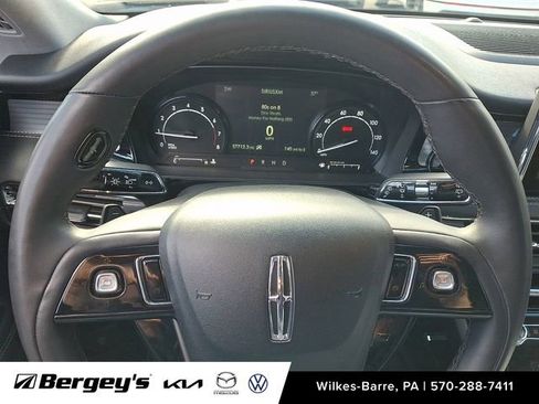 Used 2022 Lincoln Corsair AWD w/ Equipment Group 101A image 22