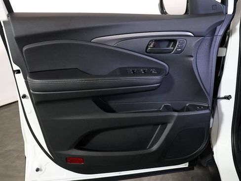 Used 2023 Honda Passport EX-L image 22