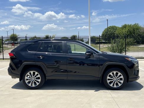 Used 2025 Toyota RAV4 XLE Premium w/ Weather Package FWD image 3