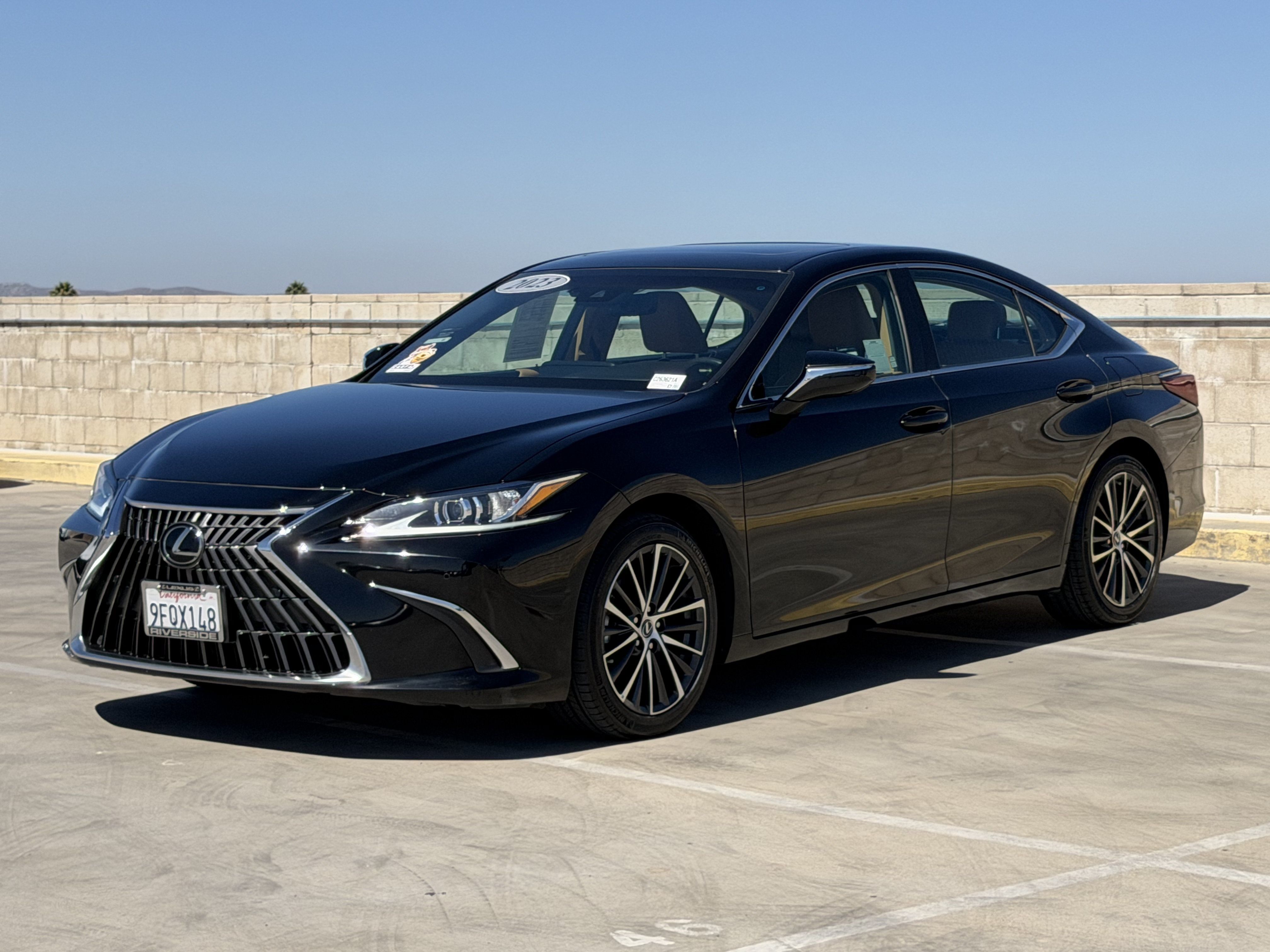 Certified 2023 Lexus ES 350 w/ Premium Package FWD image 5