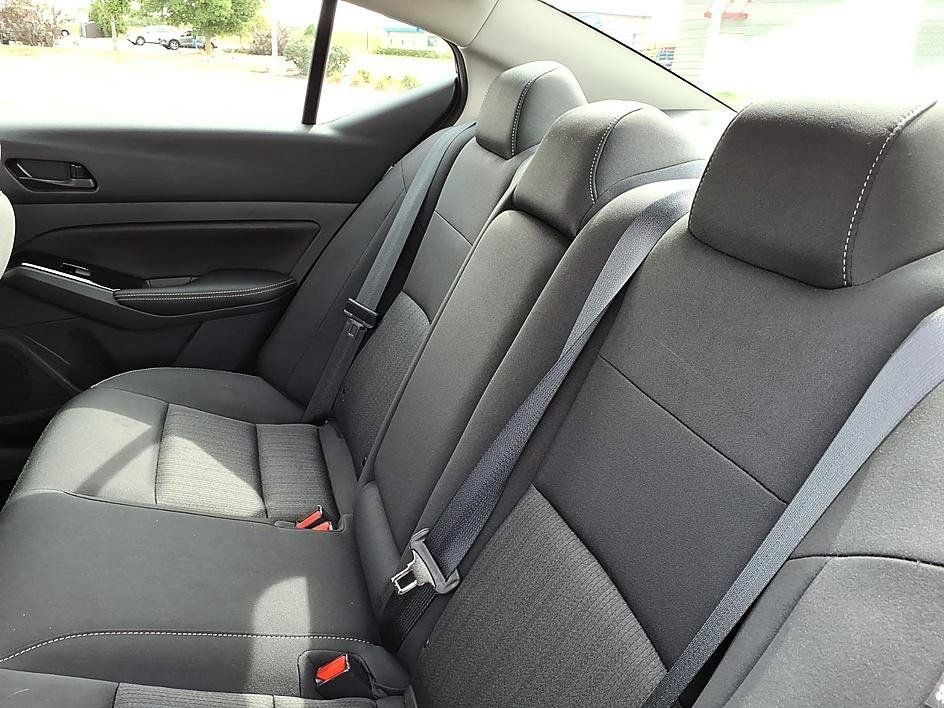 Used 2023 Nissan Altima 2.5 SV FWD image 19