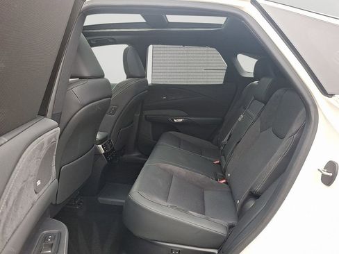 Used 2024 Lexus RX 450h AWD w/ Convenience Package image 8