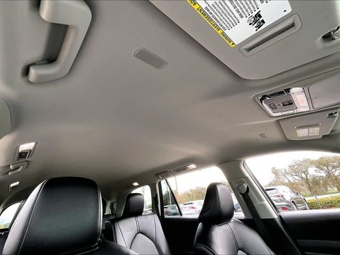 Used 2025 Toyota Grand Highlander AWD image 13