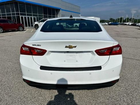Used 2024 Chevrolet Malibu LS FWD image 4