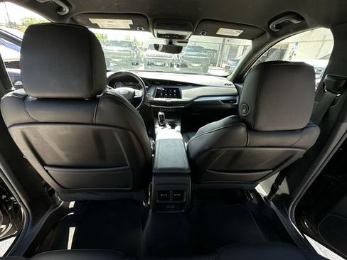 Certified 2023 Cadillac XT4 Premium Luxury w/ Enhanced Visibility Package FWD image 30