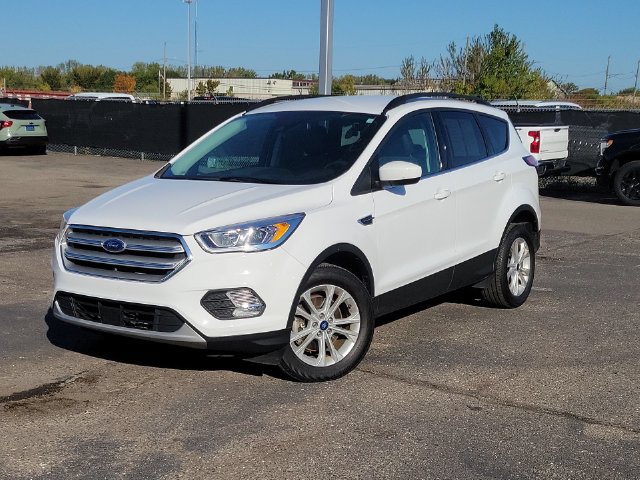 Used 2018 Ford Escape SEL w/ Ford Safe & Smart Package AWD/4WD image 4