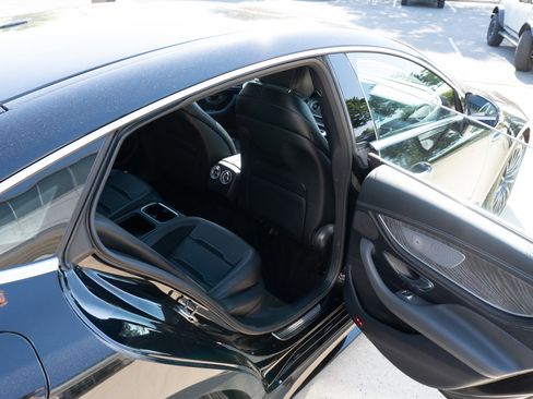 Used 2021 Mercedes-Benz AMG GT 63 image 22