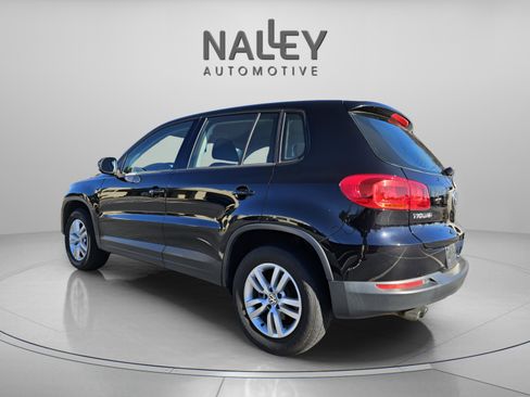 Used 2014 Volkswagen Tiguan S image 3