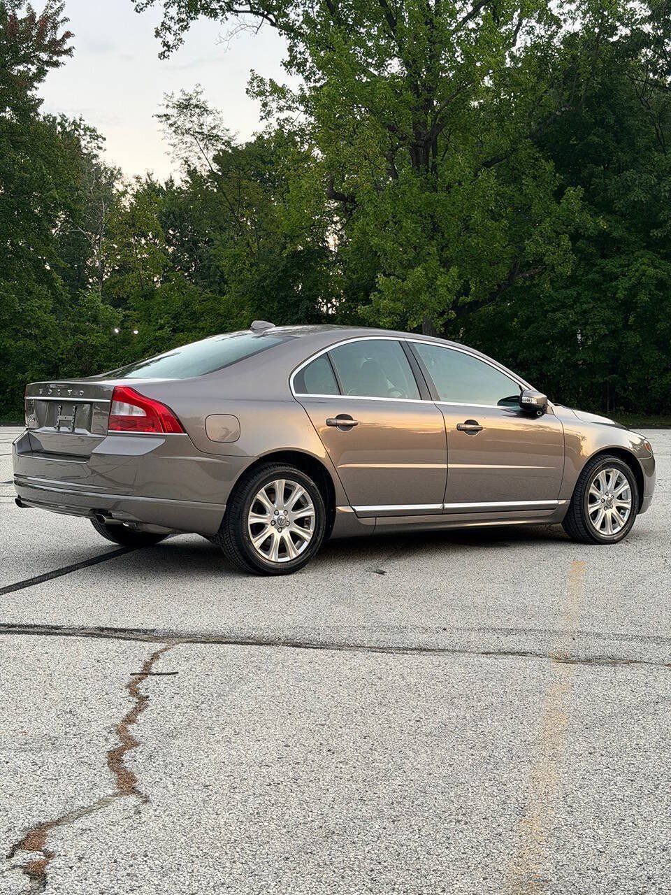 Used 2011 Volvo S80 3.2 w/ Climate Pkg FWD image 12